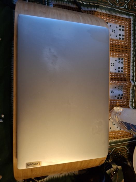 Portátil lenovo IdeaPad 1 series