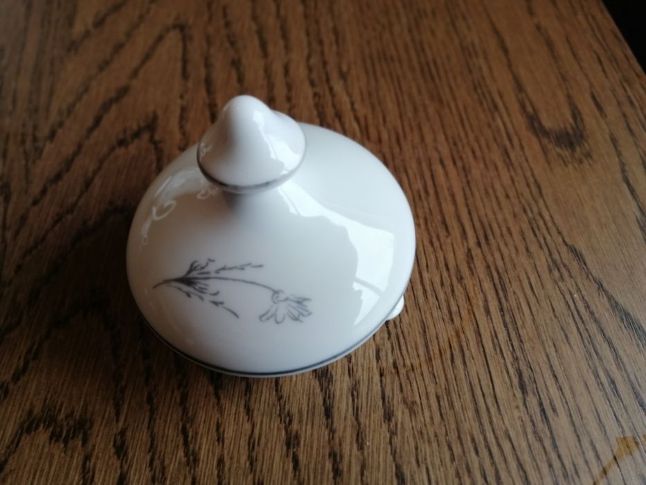 Vendo Serviço de Porcelana da Vista Alegre