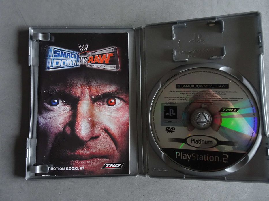 Jogo Playstation 2 PS2 - Smack Down Vs Raw