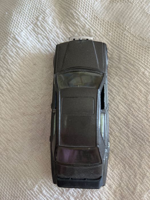 Caro miniature Mercedes Solido