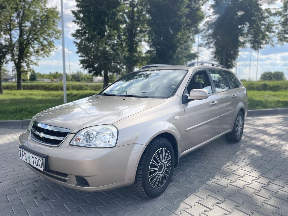 Продам Шевроле Лачетті 2.0 дизель Не Розмитнена в Украіні