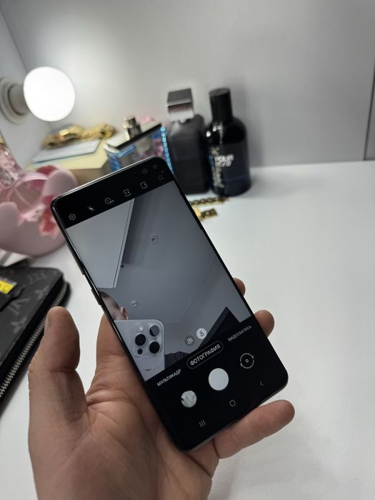 Samsung Galaxy S10+ Plus 128Gb Neverlock Black Самсунг