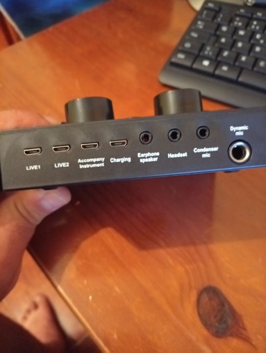 Placa de Som V8 P/ Streaming