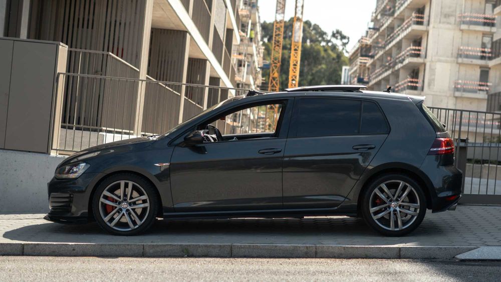 VW GOLF VII GTI "Performance"