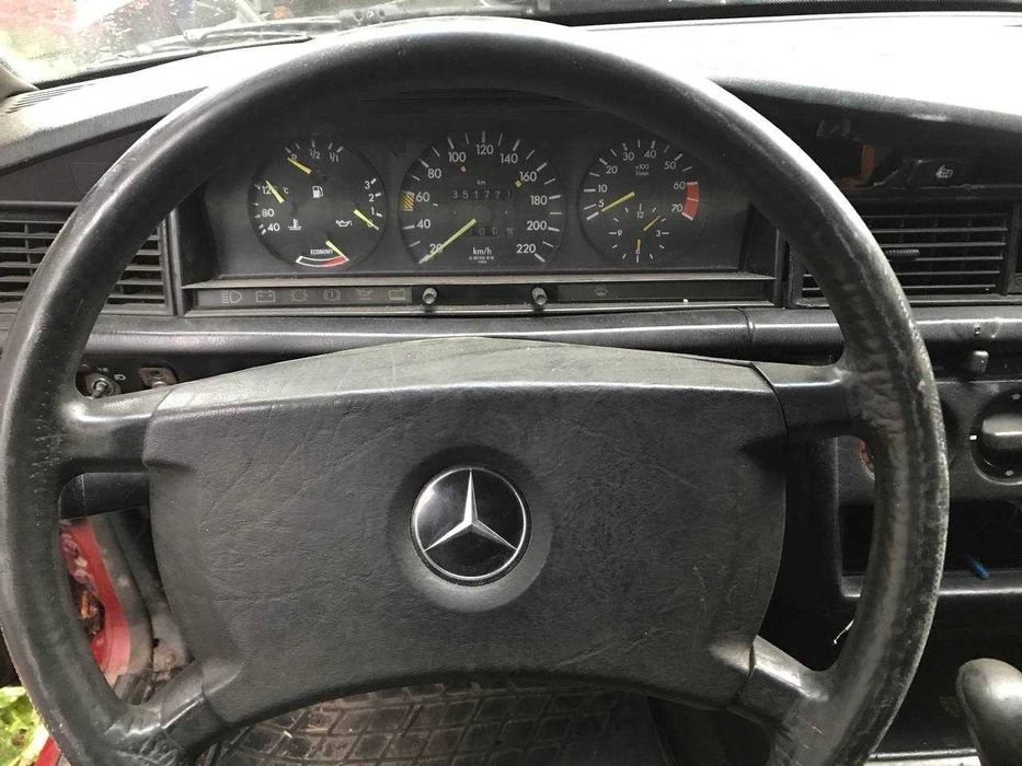 Руль от Mercedes-Benz 190 (W201)