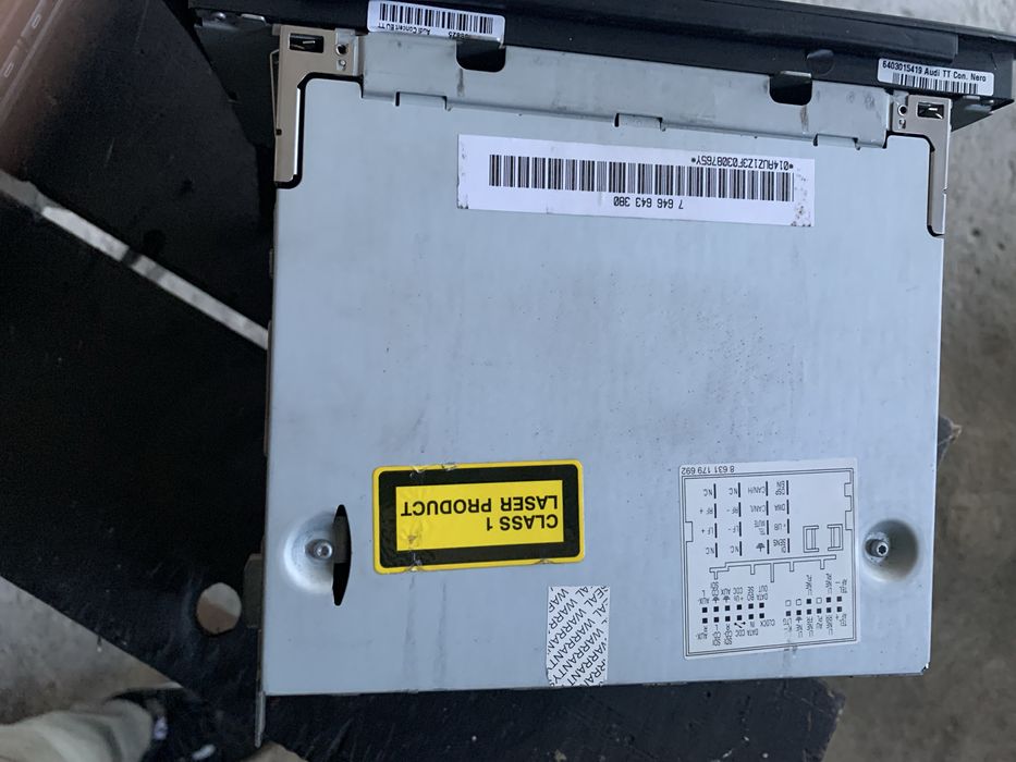 Audi Concert Nero + CD Changer