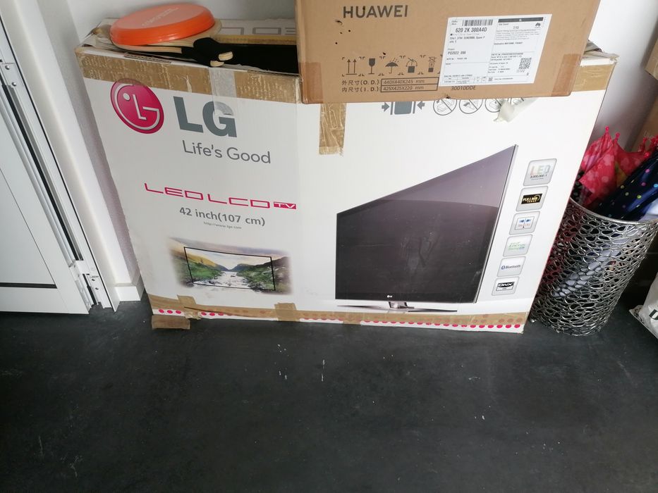 TV LG led 42" com caixa