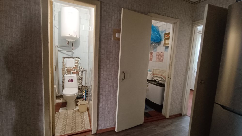 Продаж 3 кімнатної квартири, центр, Чугуїв
