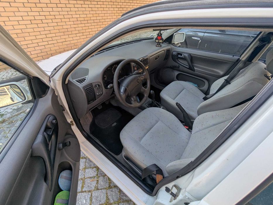 VW Polo 1.0 (1997) - 73.000 km Reais