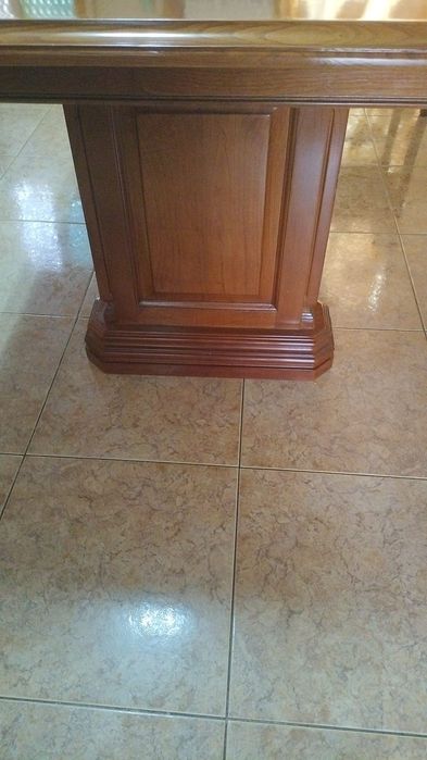 Mesa em madeira extensivel
