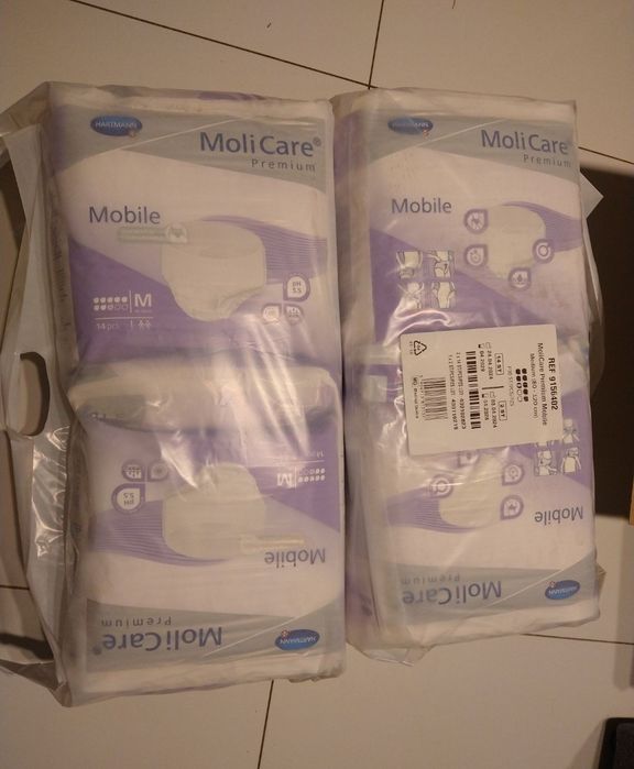 Pieluchomajtki Hartmann Moli Care Premium, medium