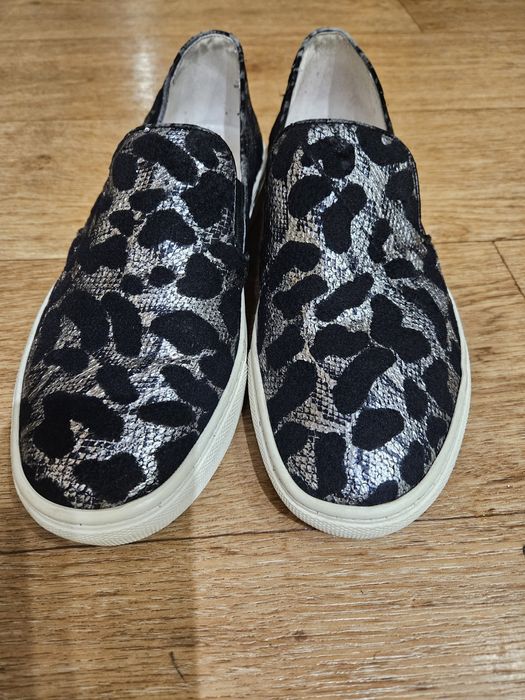 Жіночі сліпони Cosmoparis, мокасини