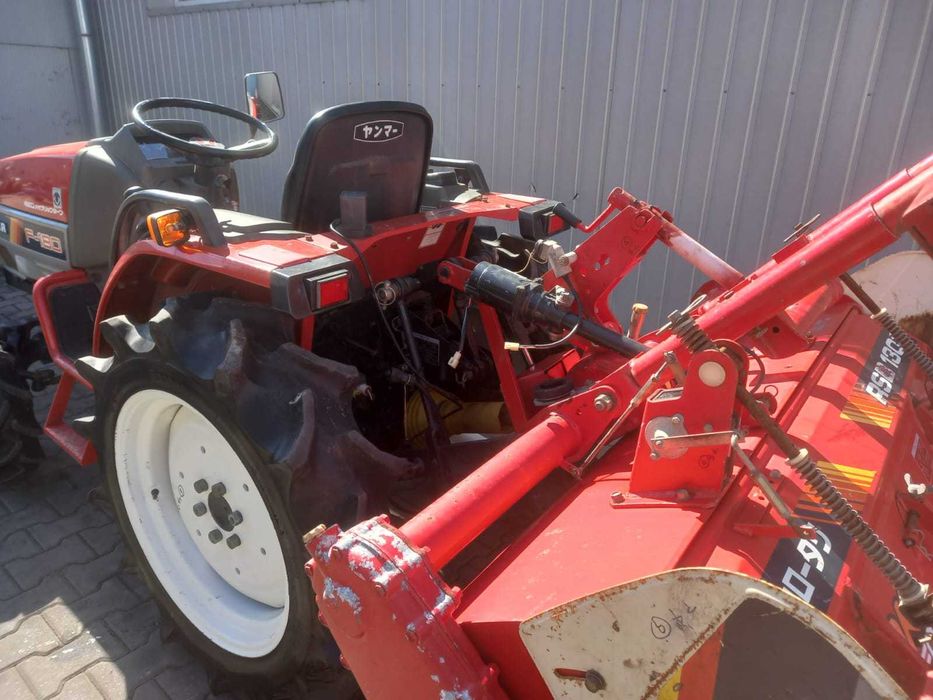 Japoński Traktor ciągnik YANMAR F180 4x4 + glebogryzarka 18 KM