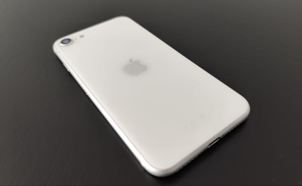 iPhone SE 2020 Branco 64GB