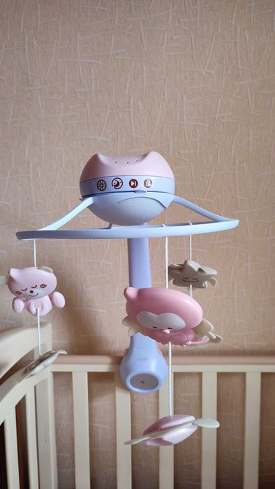 Дитячий музичний мобіль Infantino (Італія)