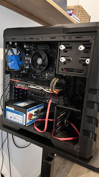 Komputer gamingowy | Ryzen 5 1600 | GTX 1070 Ti | 16GB RAM | SSD 256GB