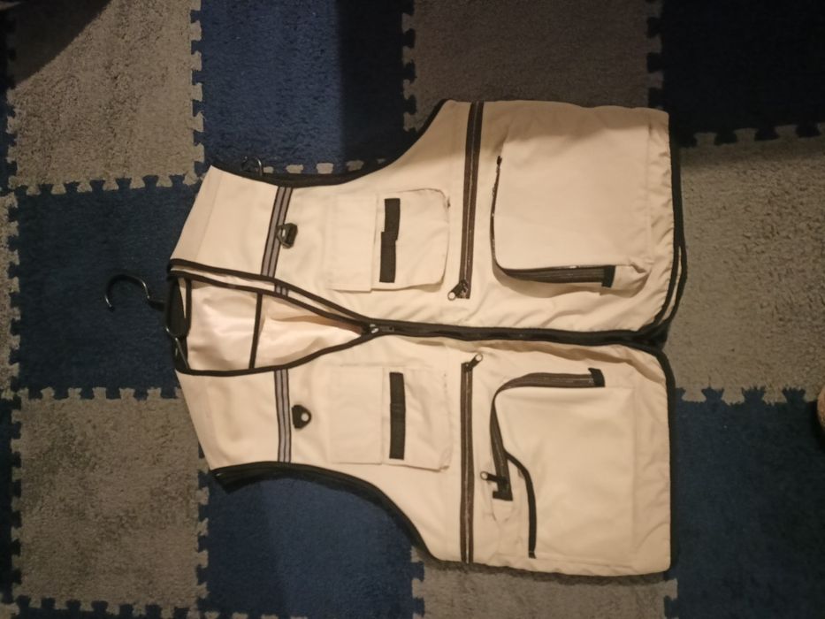 Kamizelka wędkarska nowa