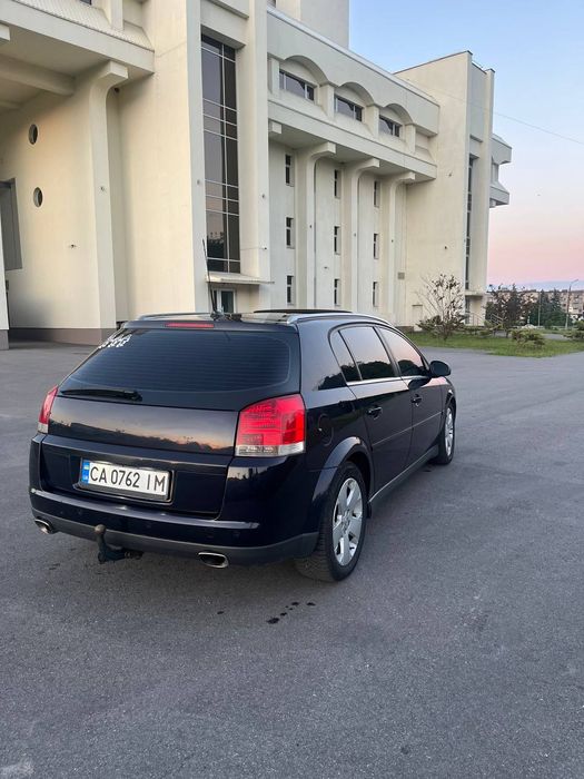 Продам Опель сігмум 3.2
