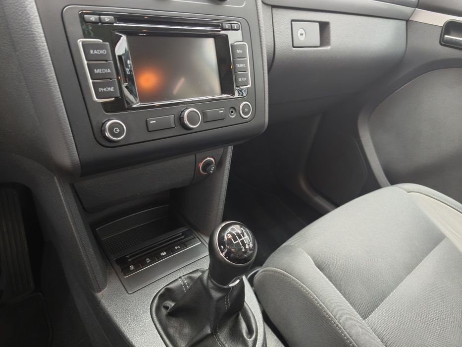 Vw Touran 2.0 TDI 140cv BlueMotion – 7 Lugares – Teto Panorâmico – Com