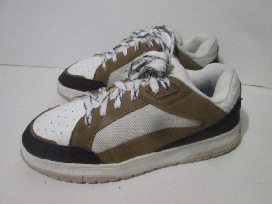 Кроссовки Кросівки мужские 42  размер