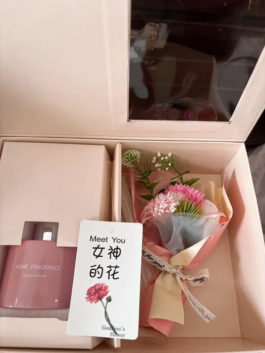 Подарунковий набір з ароматизатором