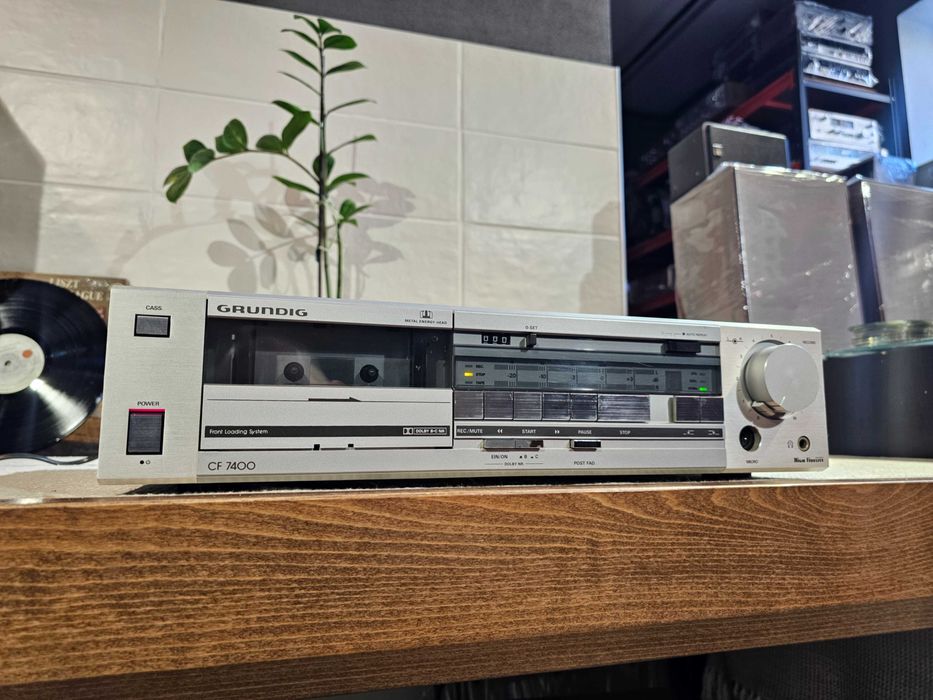 Касетна дека Grundig CF 7400