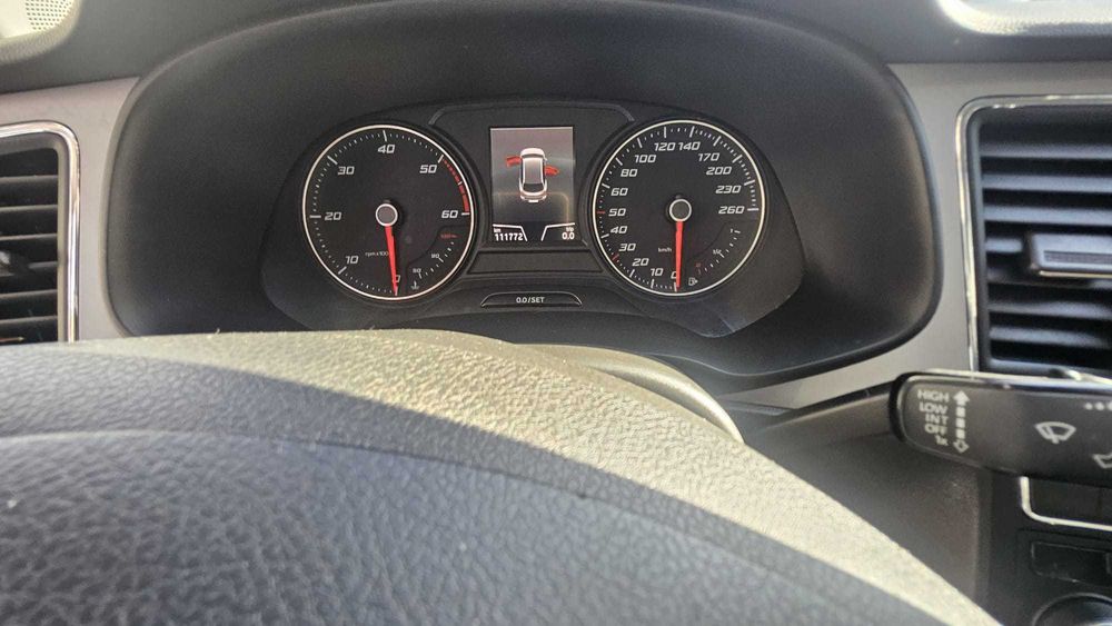 Seat Leon carrinha 2017 semi-novo