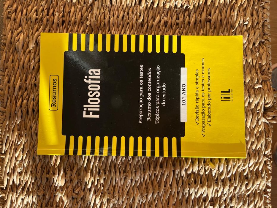 Livro de resumos de filosofia 10 ano Elementos