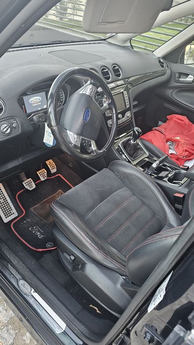 Ford S Max Titanium S
