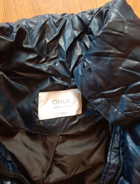 Куртка жіноча Демі