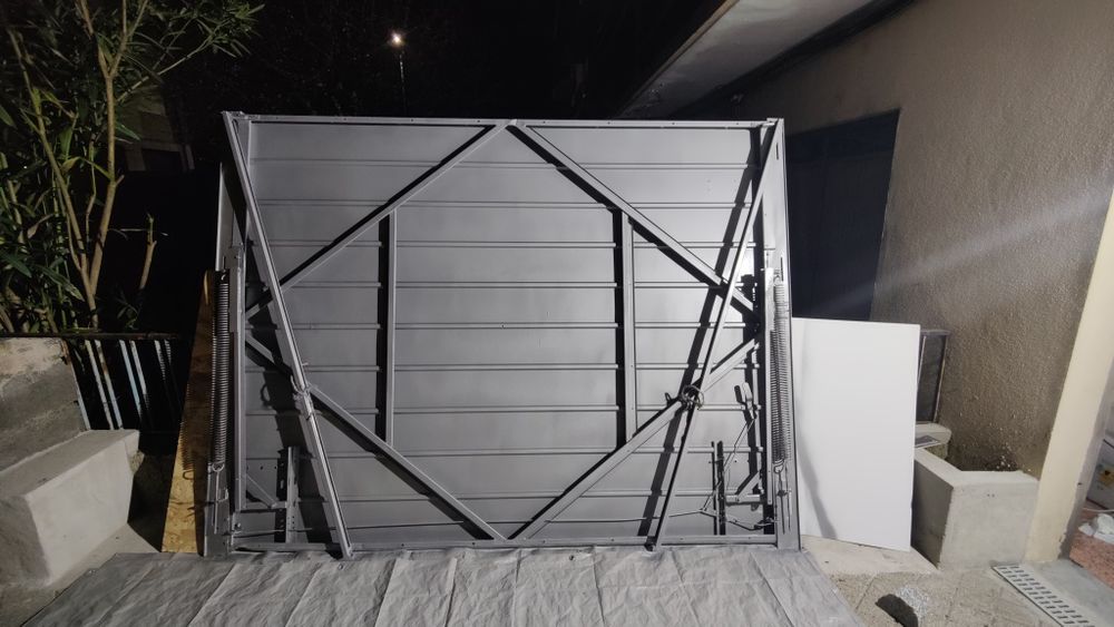 Portao garagem com molas - PINTURA NOVA CINZA