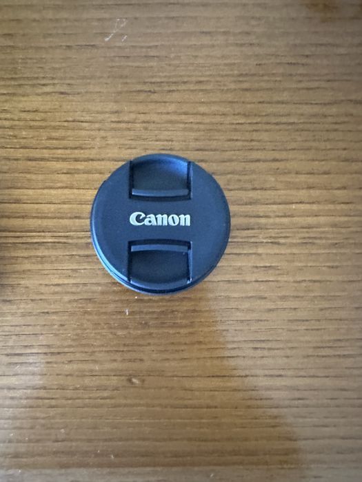 Kit Canon EOS R100 + RF-S 18-45mm