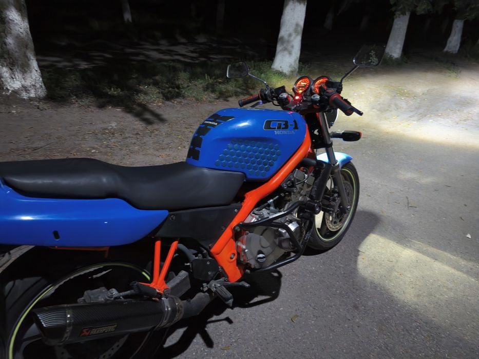 Honda CB-1 (CB400)