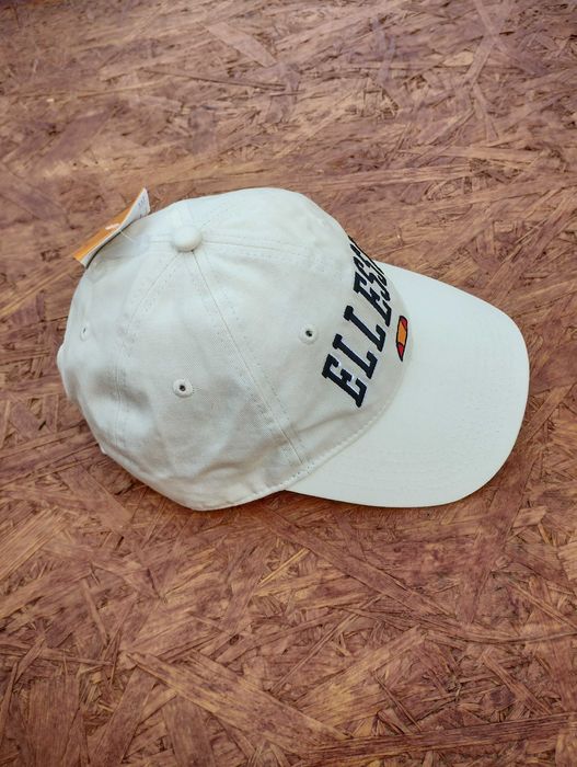 Czapka z daszkiem  Ellesse kremowa nowa onesize