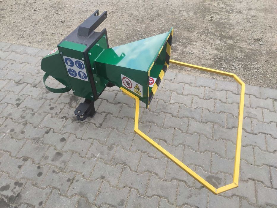 Rębak do drewna i gałęzi 8 cm / 11 cm - rozdrabniacz rembak walcowy