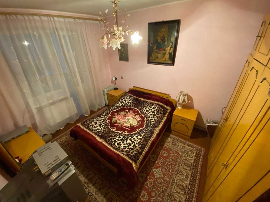 Спальний гарнітур б/у