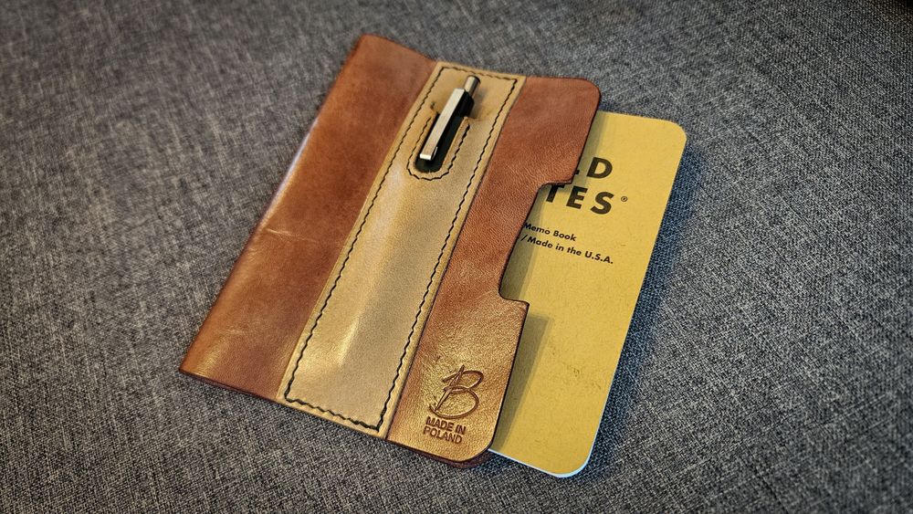 Borubar Skóroszyj - skórzane etui na Field Notes