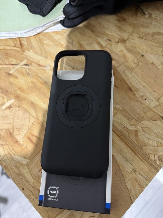 Capa quad lock iphone 16 pro max