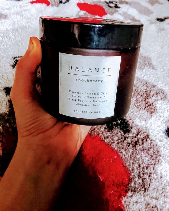 Арома свічки аромат хвої.