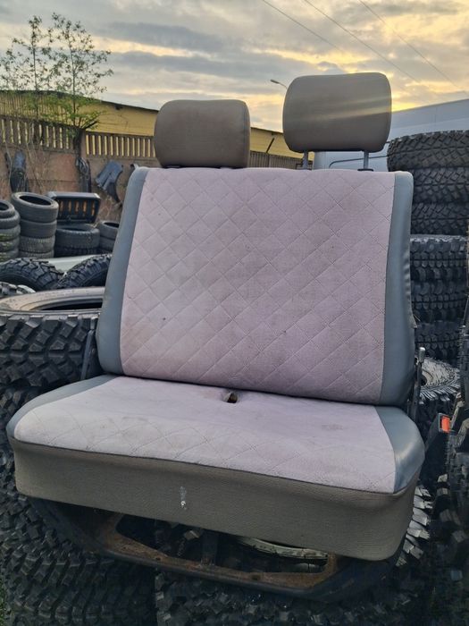 Fotele przednie 3 szt komplet vw t4