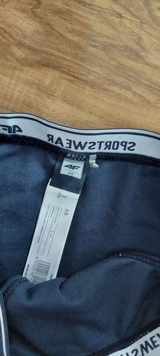 Majtki kąpielowe damskie