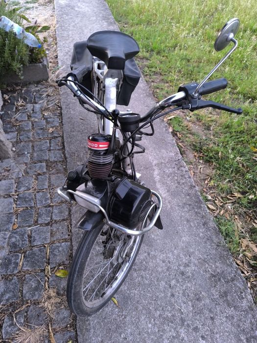 Zündapp 3800 Clássica com Documentos Negociável