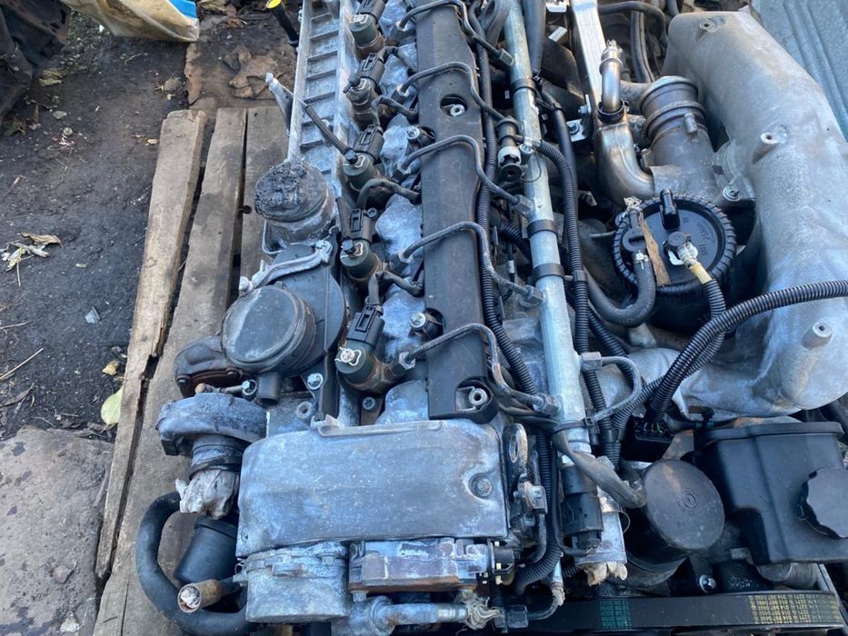 Двигун, коробка W210 3.2 дизель