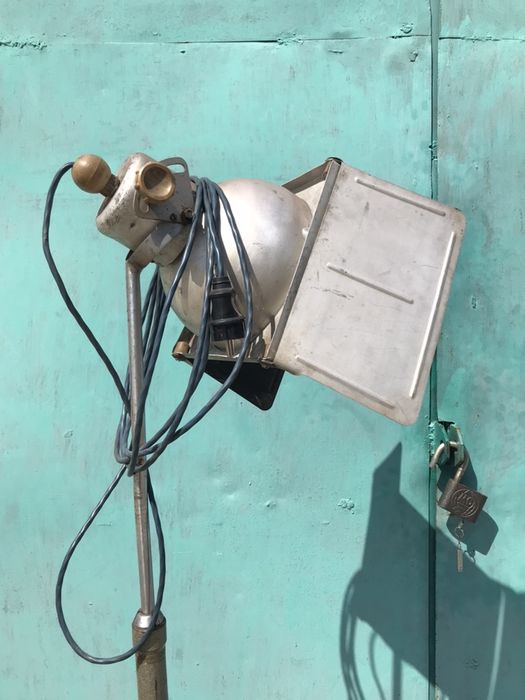 Торшер студийный свет фотостойка тренога лофт светильник напольный