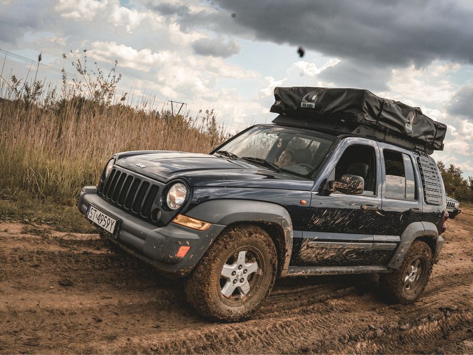 Jeep cherokee kj