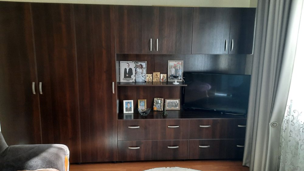 Меблі у Вітальню