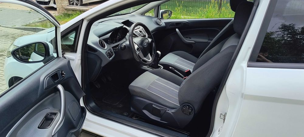 Ford Fiesta 1.6 TDCi  2011r.