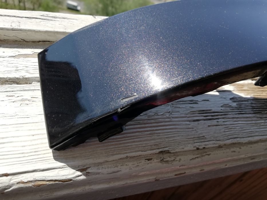 Продам накладки задню ЛІВУ під фари Skoda Octavia a5 2008р в колір ХЕТ