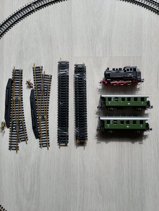 Conjunto Roco DC locomotiva + carruagens + linhas H0 1:87
