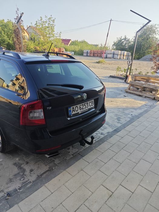 Шкода Октавія 2013 рік